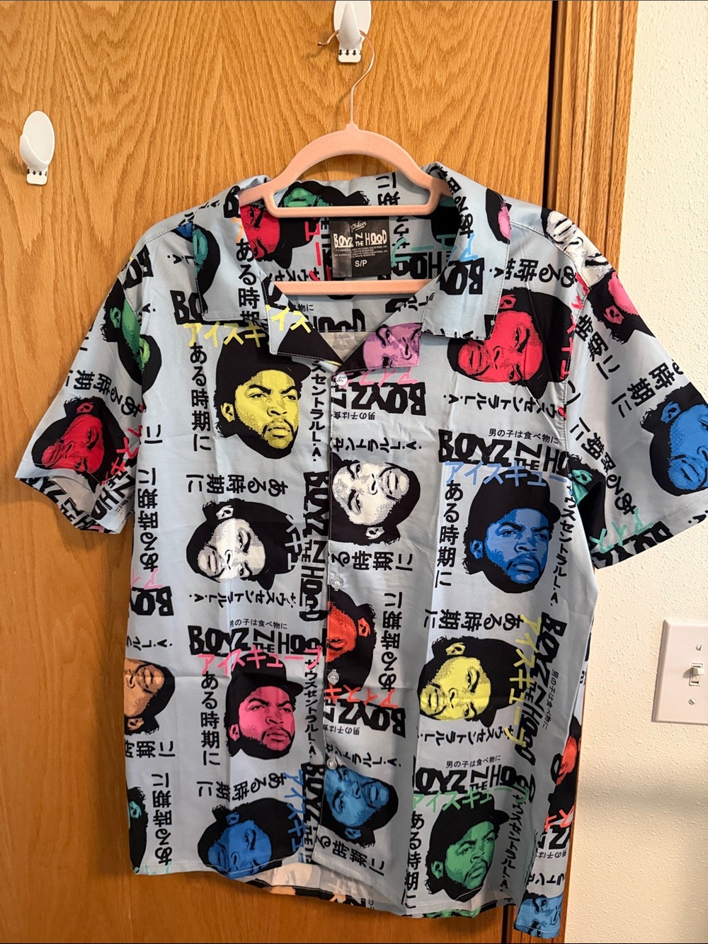 🫶🏼3 for $12!!🫶🏼 Lt Blue Multicolor Graphic Short Sleeve Button-Down Shirt - Boy